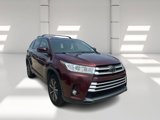 Used 2017 Toyota Highlander XLE image 3