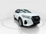 Used 2021 Nissan Kicks S image 2