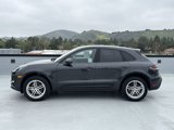 Certified 2025 Porsche Macan image 2