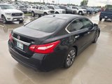Used 2016 Nissan Altima 2.5 SL w/ 2.5 Technology Package image 3