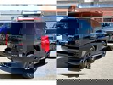 Used 2013 Cadillac Escalade Premium image 2