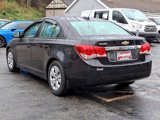 Used 2015 Chevrolet Cruze LS image 4