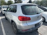 Used 2014 Volkswagen Tiguan SE image 2