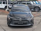 Used 2020 Toyota Corolla LE image 2