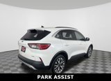 Used 2020 Ford Escape Titanium image 3