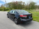 Used 2021 Toyota Corolla LE image 5