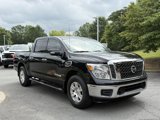 Used 2017 Nissan Titan SV image 5