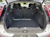 Used 2022 Volvo XC40 T5 Momentum image 5