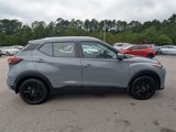 Used 2023 Nissan Kicks SV image 2