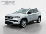 New 2025 Jeep Compass Latitude image 3