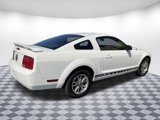 Used 2005 Ford Mustang Deluxe image 3