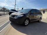 Used 2012 Toyota Sienna LE image 2