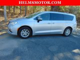 Certified 2023 Chrysler Pacifica Touring-L image 2
