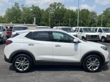 Used 2020 Buick Encore GX Essence w/ Experience Buick Package image 6