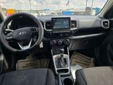 Used 2021 Hyundai Venue SE image 3