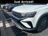 Used 2024 Volkswagen Taos S image 4