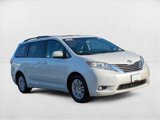 Used 2015 Toyota Sienna XLE Premium image 3