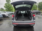 Used 2020 Volkswagen Atlas Cross Sport SE w/ Panoramic Sunroof Package image 5