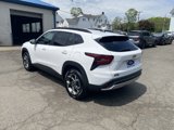 Used 2024 Chevrolet Trax LT w/ Sunroof Package image 5