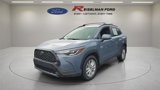 Used 2024 Toyota Corolla Cross LE image 2