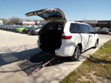 Used 2020 Toyota Sienna L image 3