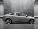 Used 2016 Volvo S60 T5 Inscription Platinum image 4