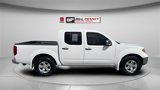Used 2010 Nissan Frontier SE image 6