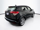 Used 2022 Honda HR-V LX image 5