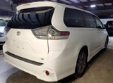 Used 2011 Toyota Sienna SE w/ Preferred Pkg image 6