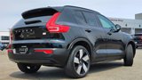 Certified 2023 Volvo XC40 Recharge Ultimate image 3