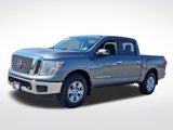 Used 2018 Nissan Titan SV image 6