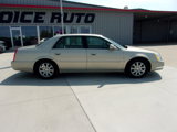 Used 2009 Cadillac DTS w/ Trunk Convenience Package image 3
