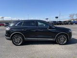 Used 2019 Lincoln Nautilus Reserve image 2
