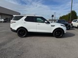 Used 2020 Land Rover Discovery SE image 2
