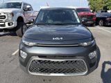 Used 2022 Kia Soul LX image 2