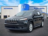 Used 2016 Jeep Cherokee Latitude image 4