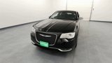 Used 2017 Chrysler 300 C image 3