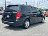 Used 2016 Dodge Grand Caravan SXT image 5