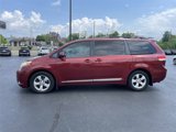 Used 2013 Toyota Sienna LE image 3