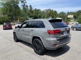 Used 2021 Jeep Grand Cherokee Laredo X image 2