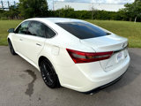 Used 2017 Toyota Avalon XLE Touring image 3