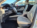 New 2025 Lincoln Corsair Reserve image 3
