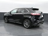 Used 2019 Ford Edge Titanium w/ Equipment Group 301A image 5