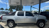 Used 2010 Chevrolet Avalanche LT image 3