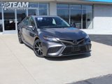 Used 2022 Toyota Camry SE image 2