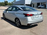 Used 2021 Nissan Versa SV image 5