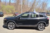 Used 2022 Jeep Cherokee Limited w/ Elite Package image 5