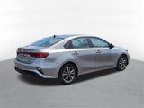 Used 2022 Kia Forte LXS image 3