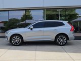 Used 2022 Volvo XC60 B5 Momentum w/ Advanced Package image 2