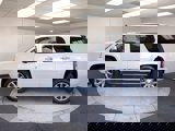 Used 2013 GMC Yukon Denali image 2